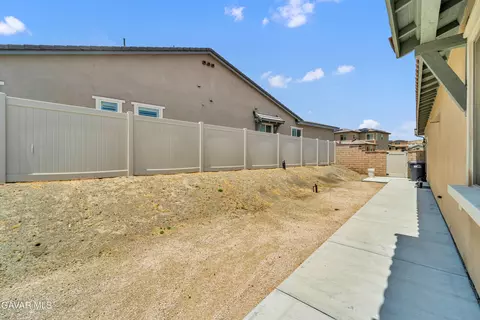 Exterior - 3884 Saddle Dr, Palmdale, CA 93551 photo 7 of 11