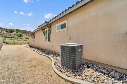 Exterior - 3884 Saddle Dr, Palmdale, CA 93551 photo 11 of 11