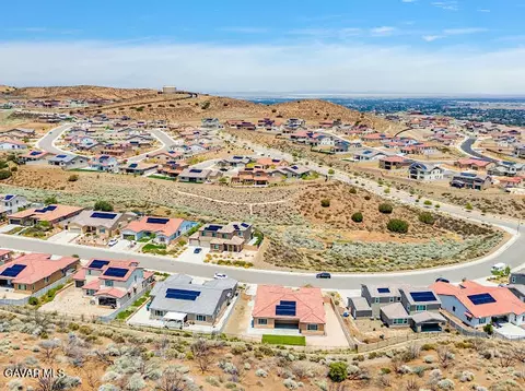 View/Area - 3884 Saddle Dr, Palmdale, CA 93551 photo 3 of 5
