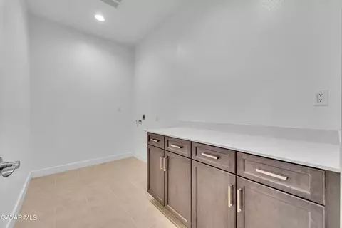 Other - 3884 Saddle Dr, Palmdale, CA 93551 photo 6 of 8