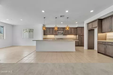 Living - 3884 Saddle Dr, Palmdale, CA 93551 photo 6 of 6