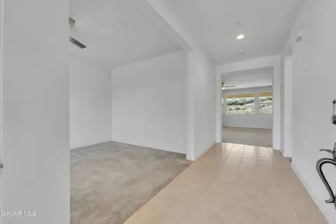 Entry Way - 3884 Saddle Dr, Palmdale, CA 93551 photo 1 of 7
