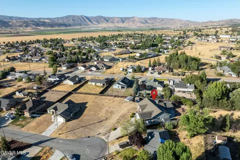 View/Area - 18050 Rawhide Ct, Tehachapi, CA 93561 photo 5 of 6