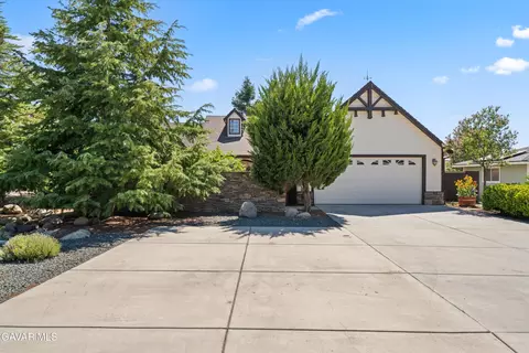 18381 Sulky Ln, Tehachapi, CA 93561 photo 3
