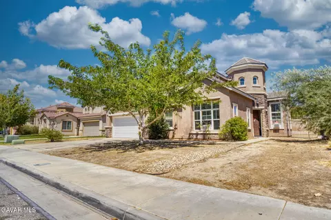 37928 Pisces Cir, Palmdale, CA 93552