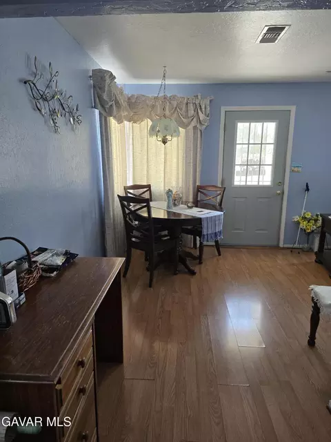 711 Avenue K4 E, Lancaster, CA 93535 photo 6