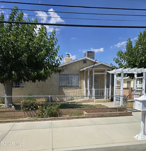 711 Avenue K4 E, Lancaster, CA 93535 photo 3