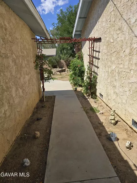 711 Avenue K4 E, Lancaster, CA 93535 photo 25