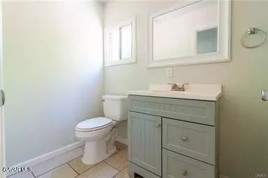 Bath - 44655 Fig Ave, Lancaster, CA 93534 photo 1 of 3