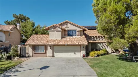 1233 Springline Dr, Palmdale, CA 93550 photo 1