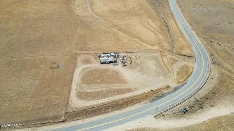 1 Cor 120 Stw Fairmont H8 St, Lancaster, CA 93536 photo 6