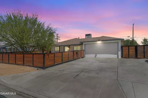 221 Ave P1 E, Palmdale, CA 93550