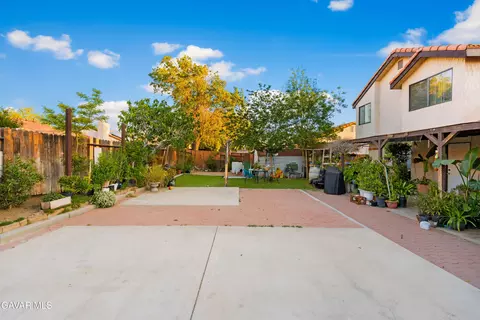 37742 Boxthorn St, Palmdale, CA 93552 photo 25