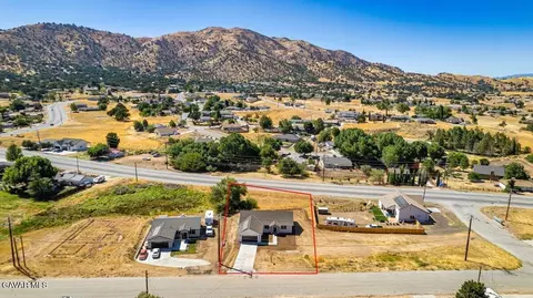 View/Area - 22509 Mccarthy Dr, Tehachapi, CA 93561 photo 2 of 2