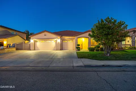 43838 Elena Ct, Lancaster, CA 93536