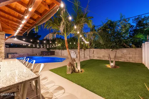 6653 Belmar Ave, Reseda, CA 91335