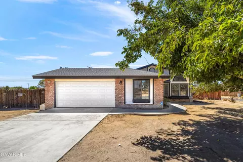 21690 Everett Dr, California City, CA 93505