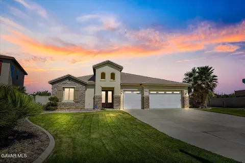 41729 Firenze St, Lancaster, CA 93536