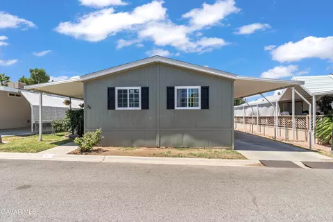 40701 Rancho Vista Blvd #36, Palmdale, CA 93551
