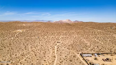1 Beaudette, Rosamond, CA 93560 photo 2