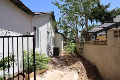 1033 Caperton St, Lancaster, CA 93535 photo 27