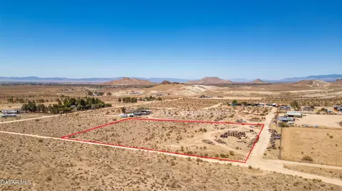 1 Stevenson St, Rosamond, CA 93560 photo 5