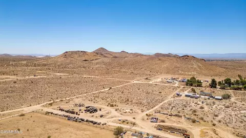 1 Stevenson St, Rosamond, CA 93560 photo 8