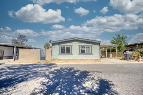 3300 15th St W #SPC 59, Rosamond, CA 93560