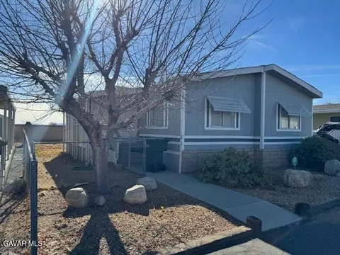 3303 Sierra Hwy #SPC 60, Rosamond, CA 93560