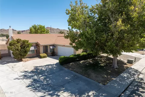 3525 San Jacinto Ave, Rosamond, CA 93560