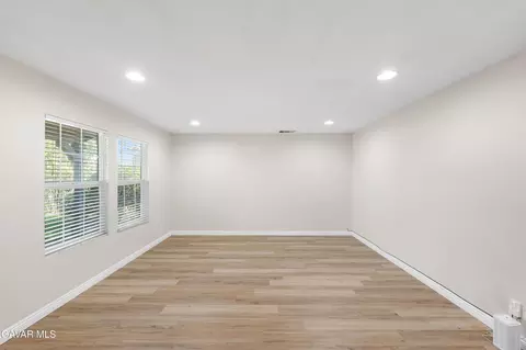 43446 Honeybee Ln, Lancaster, CA 93536 photo 6