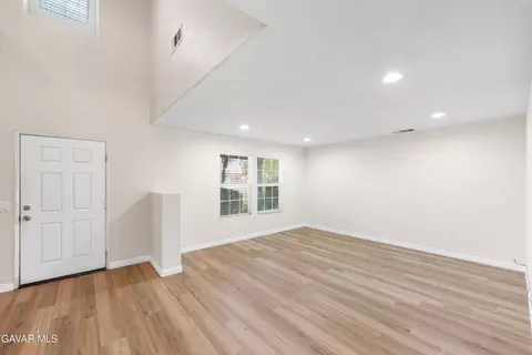 43446 Honeybee Ln, Lancaster, CA 93536 photo 7