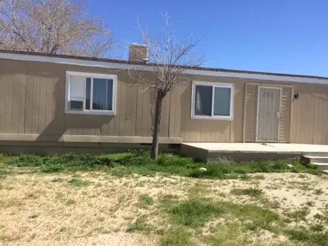9175 Ave S 4 E, Littlerock, CA 93543