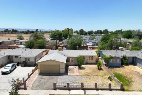 44909 Andale Ave, Lancaster, CA 93535 photo 31