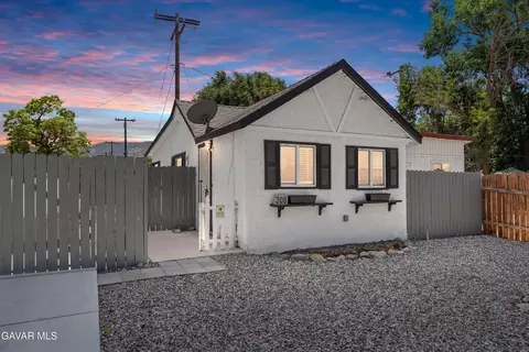 308 C St W, Tehachapi, CA 93561