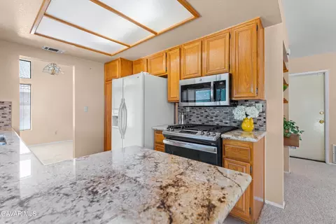 Kitchen - 43504 Alep St, Lancaster, CA 93536 photo 2 of 3