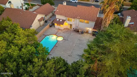 View/Area - 2037 Ave R 10 E, Palmdale, CA 93550 photo 2 of 3