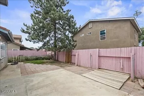 Exterior - 1134 Elm St, Tehachapi, CA 93561 photo 3 of 5