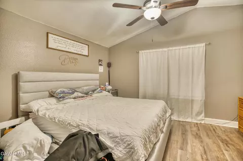 5802 Russ Pl, Palmdale, CA 93552 photo 10