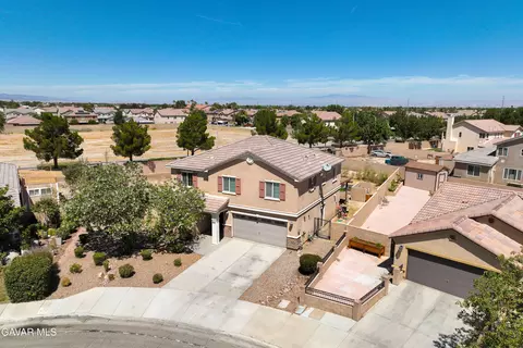 View/Area - 3017 Garnet Ln, Lancaster, CA 93535 photo 2 of 7