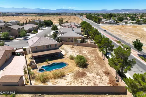 View/Area - 3017 Garnet Ln, Lancaster, CA 93535 photo 6 of 7