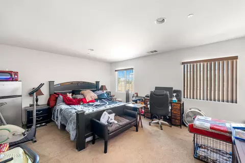 Bedroom - 3017 Garnet Ln, Lancaster, CA 93535 photo 1 of 6