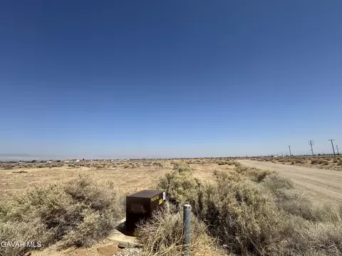 Muir Avenue, California City, CA 93505