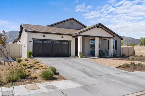 Exterior - 220 Cassano Dr, Tehachapi, CA 93561 photo 2 of 6