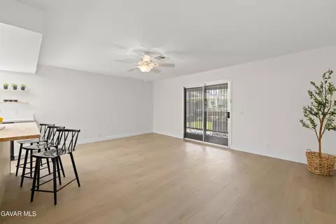 Living - 1024 Herzel Ave, Lancaster, CA 93535 photo 3 of 3