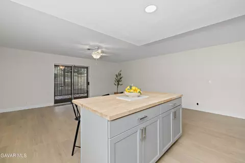 Kitchen - 1024 Herzel Ave, Lancaster, CA 93535 photo 3 of 6