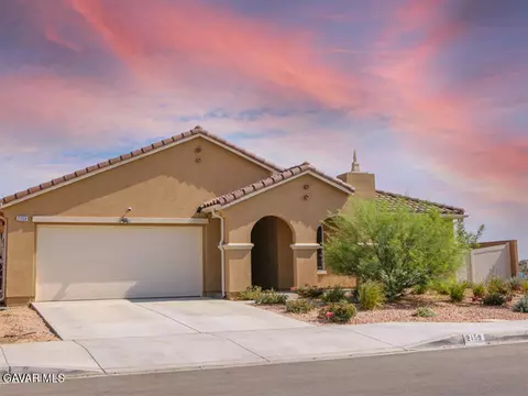 2159 Newgrove St E, Lancaster, CA 93535