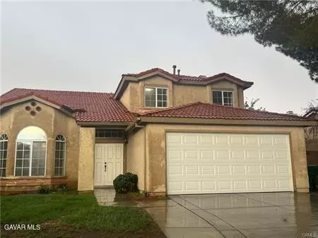 43902 Broadwater Ave, Lancaster, CA 93535