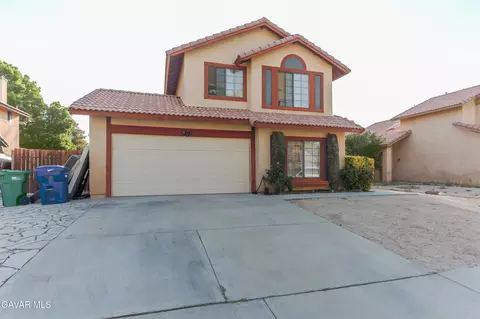 44827 Rock Island Dr, Lancaster, CA 93535