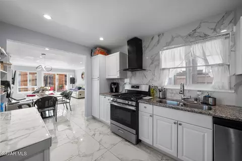 38500 36th St E, Palmdale, CA 93550 photo 14